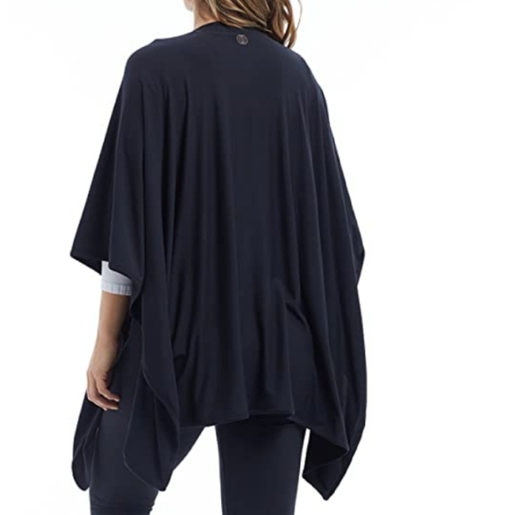 Balance Collection Cozy Wrap - Picture 3 of 5